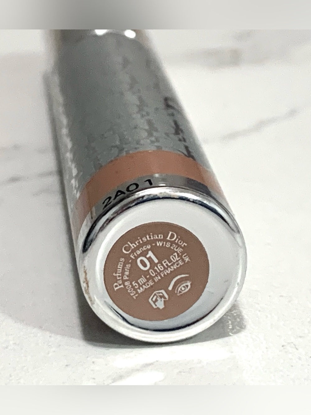 Dior On Set Brow Gel Mascara in 01 Blonde (for light blonde and grey)